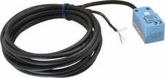 Extech - Tachometer Proximity Sensor - Use with 461950 1/8 DIN Panel Tachometer - Strong Tooling