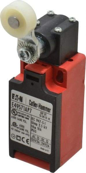 Eaton Cutler-Hammer - SPDT, NC/NO, 240 VAC, 30 VDC, Screw Terminal, Roller Lever Actuator, General Purpose Limit Switch - 4, 13, 4X, 6P NEMA Rating, IP65 IPR Rating, Screw Mount - Strong Tooling