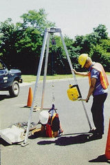 Gemtor - Confined Space Entry & Retrieval Systems Hoist Type: Tripod Hoist Base: Portable - Strong Tooling