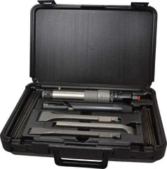 Ingersoll-Rand - 4,000 BPM, 1/4 NPT Inlet, Pneumatic Chiseling Hammer - 9 Inch Long, 368 LPM - Strong Tooling