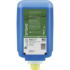 SC Johnson Professional - 4 L Bottle Liquid Hand Cleaner - Fresh Fragrance Scent - Strong Tooling