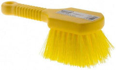 Rubbermaid - Synthetic Utility Scrub Brush - 8" OAL, Short Handle, Yellow, Plastic Block - Strong Tooling