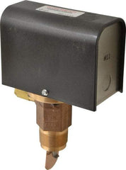 McDonnell & Miller - 300 psi, Brass Housing, General Purpose Flow Switch - 7.7 Flow Set Point, 4.8 to 998 GPM - Strong Tooling