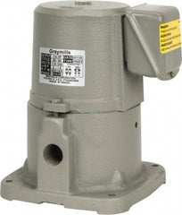 Graymills - 3/1.5 Amp, 115/230 Volt, 1/4 hp, 1 Phase, 3,450 RPM, Cast Iron Suction Machine Tool & Recirculating Pump - 20 GPM, 32 psi, 7-3/8" Long x 7-3/8" Mounting Flange Width, 9" Overall Height, Plastic Impeller, TEFC Motor - Strong Tooling