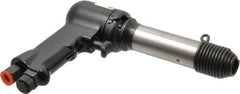 Ingersoll-Rand - 1/4" Capacity, Air Riveting Hammer - 13 CFM, 4" Long Stroke, 1/4 NPT Inlet - Strong Tooling