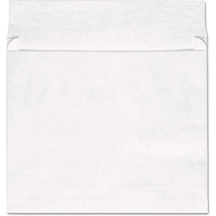 UNIVERSAL - Mailers, Sheets & Envelopes Type: Expandable Envelope Style: Self Adhesive - Strong Tooling