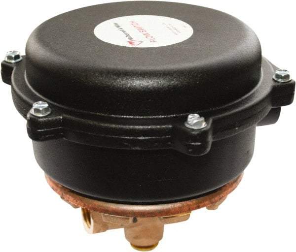 McDonnell & Miller - 100 psi, Brass Housing, Adjustable Paddle Flow Switch - 0.41 Flow Set Point, 1,863 Flow Point cc/min, 0.41 1.81 GPM, 120/240 Voltage, 1/2 Inch Thread Size - Strong Tooling