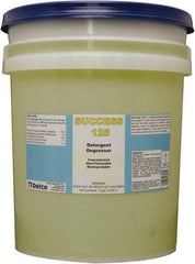 Detco - 5 Gal Bucket Cleaner/Degreaser - Liquid, Butyl-Based, Unscented - Strong Tooling