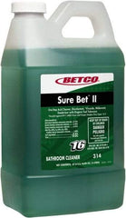 Betco - 2 L Jug Foam Bathroom Cleaner - Citrus Scent, Disinfectant, Soap Scum Remover - Strong Tooling