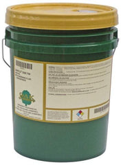 Oak Signature - Oakflo DSS 706-AFC, 5 Gal Pail Cutting Fluid - Semisynthetic, For Drilling, Milling, Reaming, Tapping, Turning - Strong Tooling