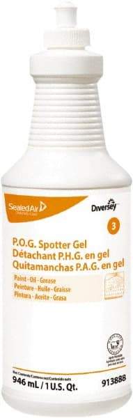 Diversey - 32 oz Squeeze Bottle Carpet/Fabric Stain & Spot Remover - Use on Paints, Oils & Grease - Strong Tooling