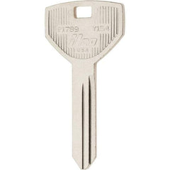 Value Collection - Chrysler Key Blank - Nickel - Strong Tooling