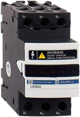 Schneider Electric - 3 Pole, 690 Volt, 25 Amp, DIN Rail Mount Fuse Holder - Compatible with 38mm Long x 45mm Wide and 10mm Diameter Fuse - Strong Tooling