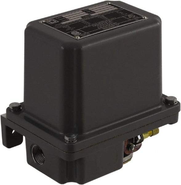 Square D - 1, 7, 9 and 3R NEMA Rated, 145 to 175 psi, Electromechanical Pressure and Level Switch - Adjustable Pressure, 575 VAC, L1-T1, L2-T2 Terminal, For Use with Square D Pumptrol - Strong Tooling