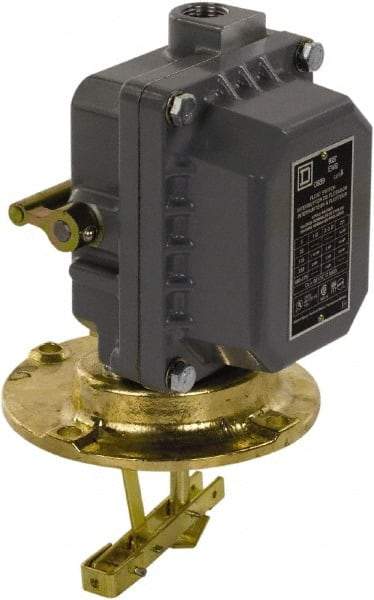 Square D - 4 NEMA Rated, DPST, Float Switch Pressure and Level Switch - 575 VAC, Line-Load-Load-Line Terminal - Strong Tooling