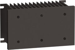 Schneider Electric - Relay Heat Sinks Heat Sink Type: Solid State Relay Heat Sink For Use With: Schneider SSP1, SSP3 Solid State Relays - Strong Tooling