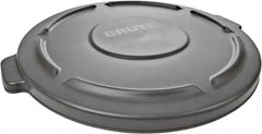 Rubbermaid - Round Lid for Use with 32 Gal Round Trash Cans - Gray, Low-Density Polyethylene, For Brute Trash Cans - Strong Tooling