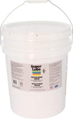 Synco Chemical - 30 Lb Pail Synthetic Lubricant General Purpose Grease - Translucent White, Environmentally Friendly, 450°F Max Temp, NLGIG 2, - Strong Tooling