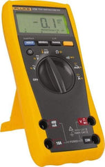 Fluke - 179 ESFP, CAT IV, CAT III, 1,000 VAC/VDC, Digital True RMS Auto Ranging Manual Ranging Multimeter - 50 mOhm, Measures Voltage, Capacitance, Current, Resistance - Strong Tooling