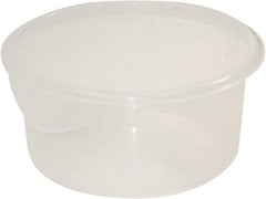 Rubbermaid - Round, Clear Polypropylene Food Storage Container - 7.8" High x 8-1/2" Wide - Strong Tooling