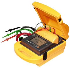 Fluke - Digital LCD Display, 2,000,000 Megohm Electrical Insulation Resistance Tester & Megohmmeter - 5,000 VDC Max Test Voltage, Powered by 12V Lead-Acid Battery - Strong Tooling