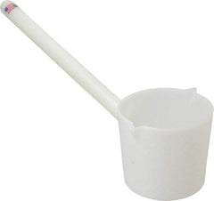 Dynalon Labware - 1,000 ml Polyethylene Short Dipper - 12" Long Handle - Strong Tooling