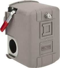 Square D - 1 and 3R NEMA Rated, 100 to 200 psi, Electromechanical Pressure and Level Switch - Fixed Pressure, 575 VAC, L1-T1, L2-T2 Terminal, For Use with Square D Pumptrol - Strong Tooling