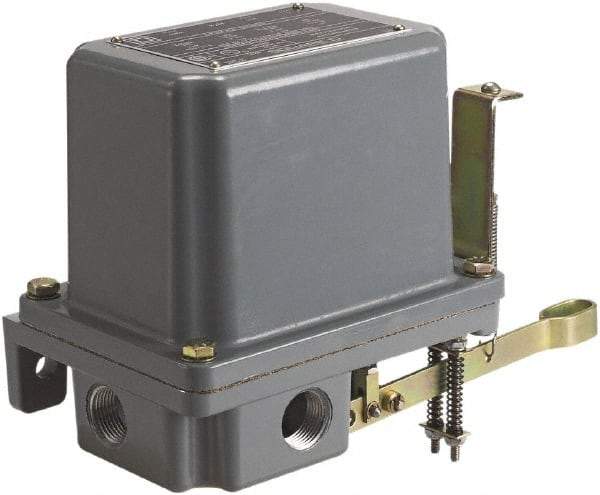 Square D - 4 NEMA Rated, DPST-DB, Float Switch Pressure and Level Switch - Line-Load-Load-Line Terminal - Strong Tooling