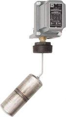 Square D - 4 NEMA Rated, DPST, Float Switch Pressure and Level Switch - 575 VAC, Line-Load-Load-Line Terminal - Strong Tooling