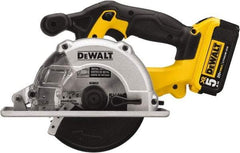 DeWALT - 20 Volt, 5-1/2" Blade, Cordless Circular Saw - 3,700 RPM, 2 Lithium-Ion Batteries Included - Strong Tooling