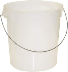 Rubbermaid - Round, White Polyethylene Food Storage Container - 14" High x 13.1" Wide - Strong Tooling