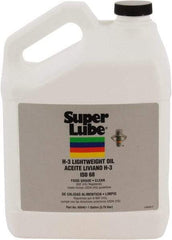 Synco Chemical - 1 Gal Bottle Synthetic Multi-Purpose Oil - -12 to 121°F, SAE 80W, ISO 68, 72-79.5 cSt at 40°C, Food Grade - Strong Tooling