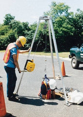 Gemtor - Confined Space Entry & Retrieval Systems Hoist Type: Tripod Hoist Base: Portable - Strong Tooling