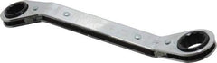 Proto - 5/8" x 3/4" 12 Point Reversible Ratcheting Offset Box Wrench - Double End, 7-3/4" OAL, Steel, 25° Offset - Strong Tooling