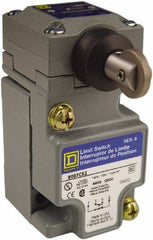 Square D - SPDT, NC/NO, 600 Volt, Screw Terminal, Plunger Actuator, General Purpose Limit Switch - 4 Lb Operating Force - Strong Tooling