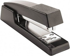 UNIVERSAL - 15 Sheet Full Strip Desktop Stapler - Black - Strong Tooling