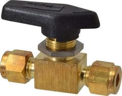 Parker - 1/4" Pipe, Brass, Inline, Two Way Flow, Instrumentation Ball Valve - 2,500 psi WOG Rating, Wedge Handle, PFA Seat - Strong Tooling