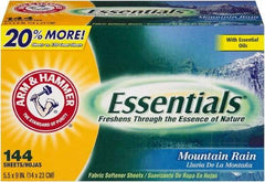 Arm & Hammer - 144 Sheet Box Dryer Sheets - Mountain Rain Scent - Strong Tooling