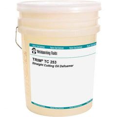 Master Fluid Solutions - 5 Gal Pail Antifoam Fluid - Strong Tooling