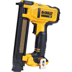 DeWALT - Power Staplers Capacity: 34 Crown Size (Inch): 3/4 - Strong Tooling