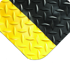 Diamond-Plate Select 15/16" x 3' x 5' Black/Yellow Work Mat - Strong Tooling
